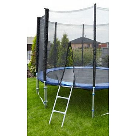 trampolina v 